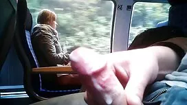Jana Mrhacova obtien ...