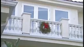 Les garçons baisent  ...