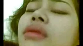 Joufflu busty mom ap ...