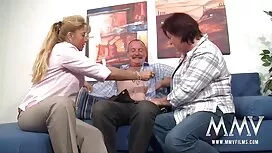 Chaud bronzé fille s ...