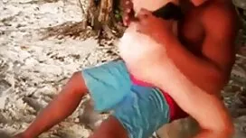Fille en maillot de  ...